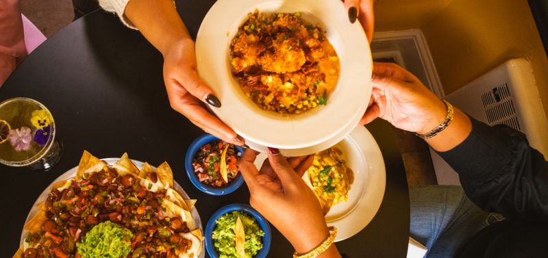 16 Pennsylvania Mexican Restaurants Bringing Bold Salsa Flavor To The Table - Decor Hint Tamarindos