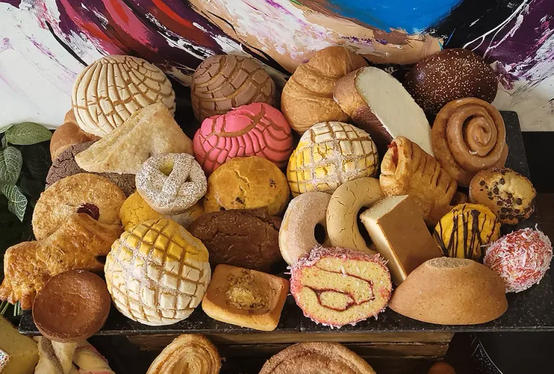 11 Iconic Arizona Mexican Bakeries Every Local Loves - Decor Hint Panadería La Central