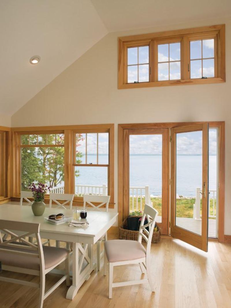 Dated Window Styles That Could Be Hurting Your Home's Aesthetic - Decor Hint Colonial Grille Single-Hung Windows