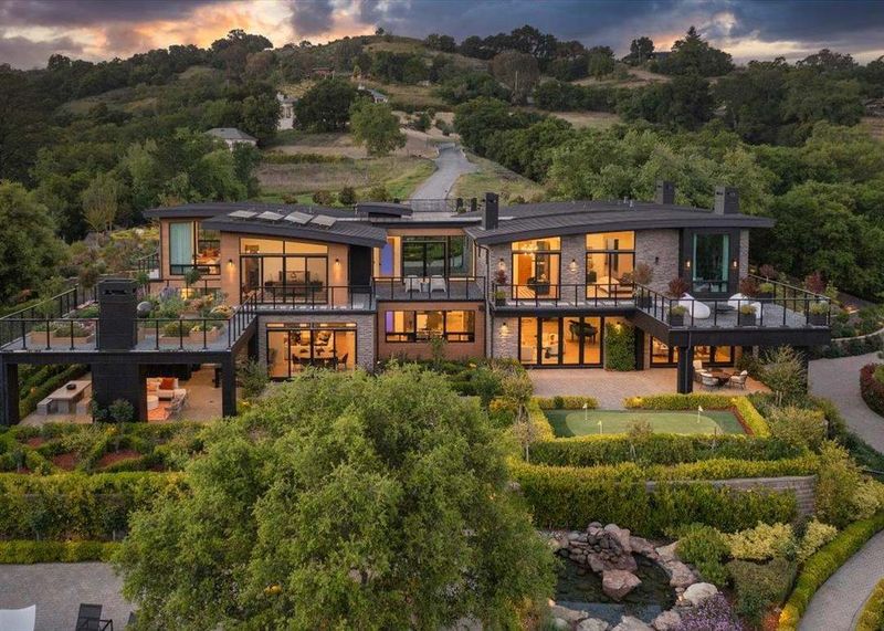 18 California Neighborhoods In 2025 Poised To Be The Most Expensive To Buy A Home - Decor Hint Saratoga