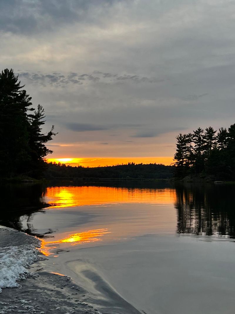 Michigan's Overlooked Upper Peninsula City With Lake Views And A Quirky Charm - Decor Hint Deer Lake's Crystal-Clear Waters