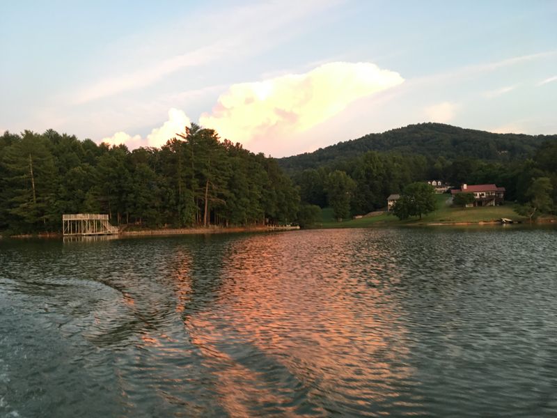 12 Secret Georgia Lake Communities Turning Into Real Estate Gold - Decor Hint Lake Nottely