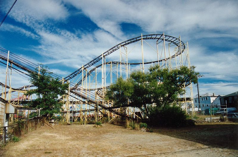 16 Massachusetts Abandoned Parks That Once Echoed With Laughter - Decor Hint Pirate’s Fun Park, Salisbury Beach