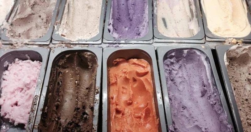 Legendary Ice Cream Stops You'll Love Across Missouri - Decor Hint Sparky's Homemade Ice Cream In Columbia