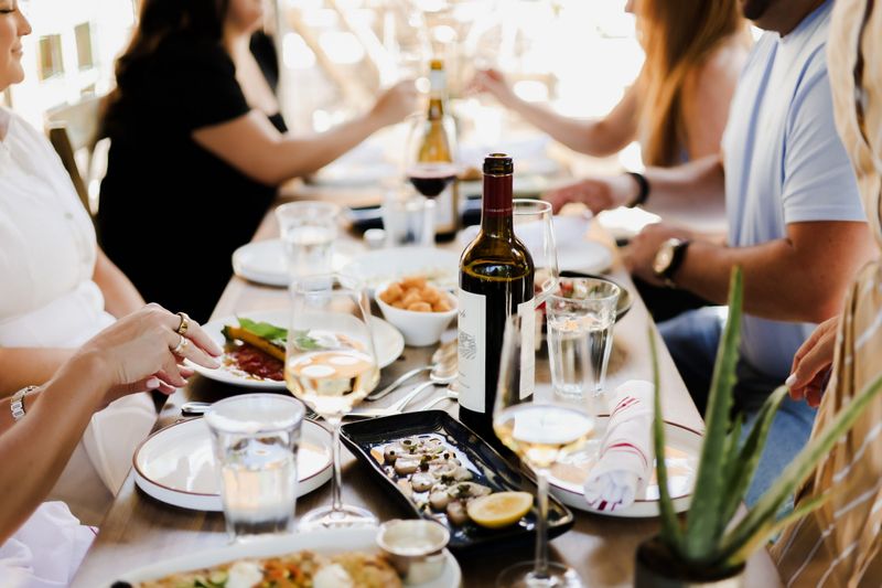 14 California Dining Destinations Offering Warm Delicious Thanksgiving Celebrations - Decor Hint Farmhouse Inn Restaurant - Forestville