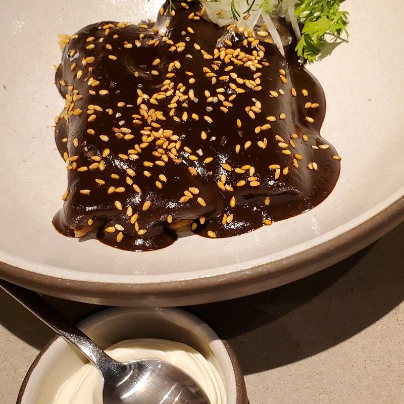 New York Dining Spots Serving The Most Innovative Thanksgiving Menus Of 2025 - Decor Hint Cosme