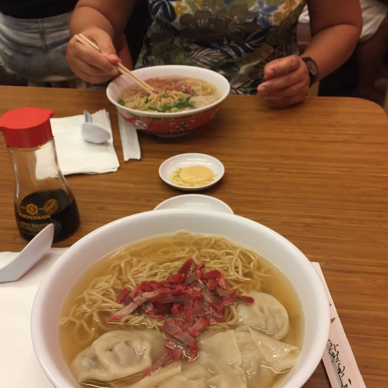 Hawaii Restaurants Serving Dishes You Can't Forget - Decor Hint Oxtail Soup At Palace Saimin