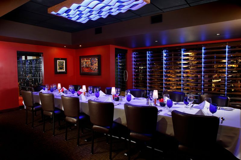 10 Idaho Spots Serving Lobster Rolls Like A Pro - Decor Hint Chandlers Prime Steaks & Fine Seafood