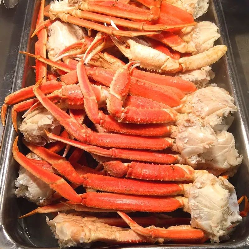 16 Seafood-Packed Florida Buffets Serving Endless Crab Leg Feasts - Decor Hint Crazy Buffet