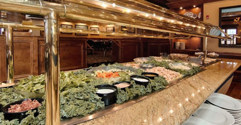 Locals Guard This North Carolina Seafood Buffet Like A Treasure
