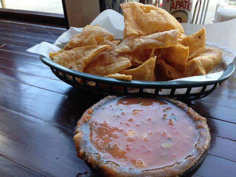 15 Ohio Mexican Restaurants With Salsa That Steals The Spotlight - Decor Hint La Mexicana - Cleveland