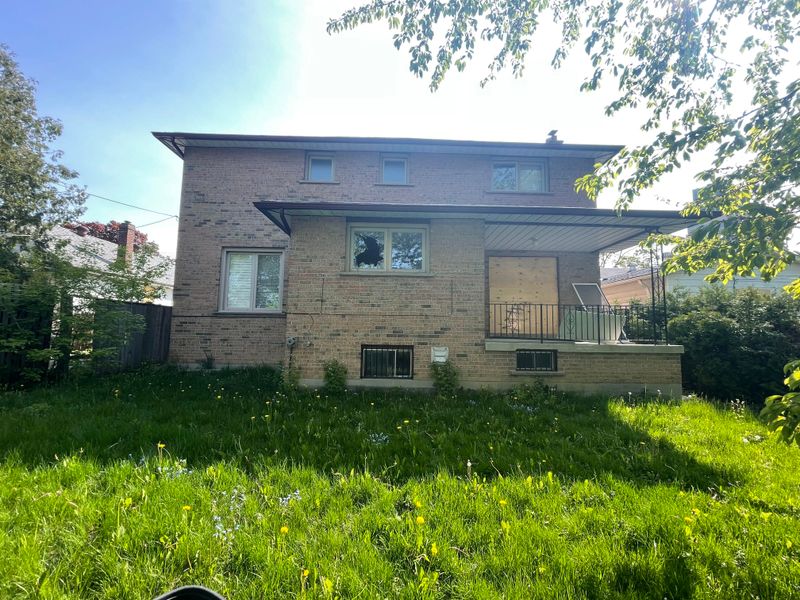 Older Suburban Tract Homes
