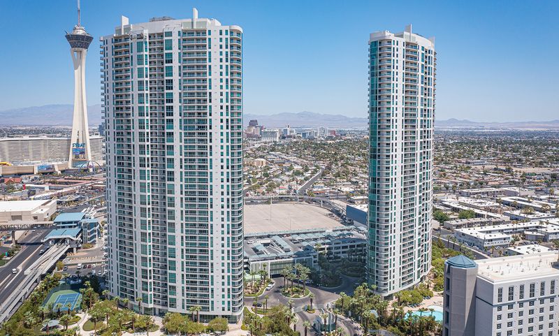 Las Vegas Home Types Facing Potential Price Declines - Decor Hint High-Rise Condominium Units