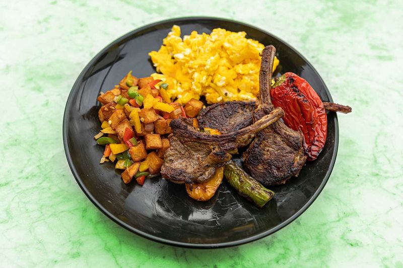 18 Tennessee Dishes Paying Tribute To Local Towns And Their Legendary Flavors - Decor Hint Murfreesboro Meat and Three