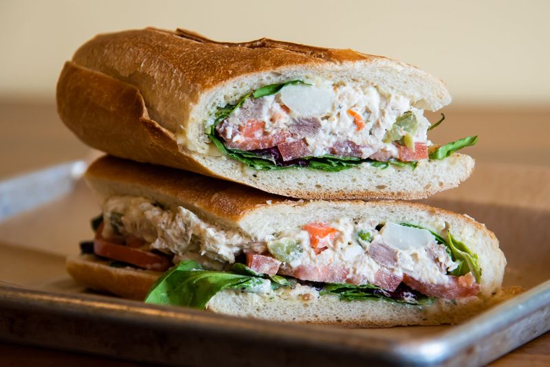 20 Washington, D.C. Delis That Might Be The Capital's Best-Kept Secret For Pastrami Lovers - Decor Hint Sundevich