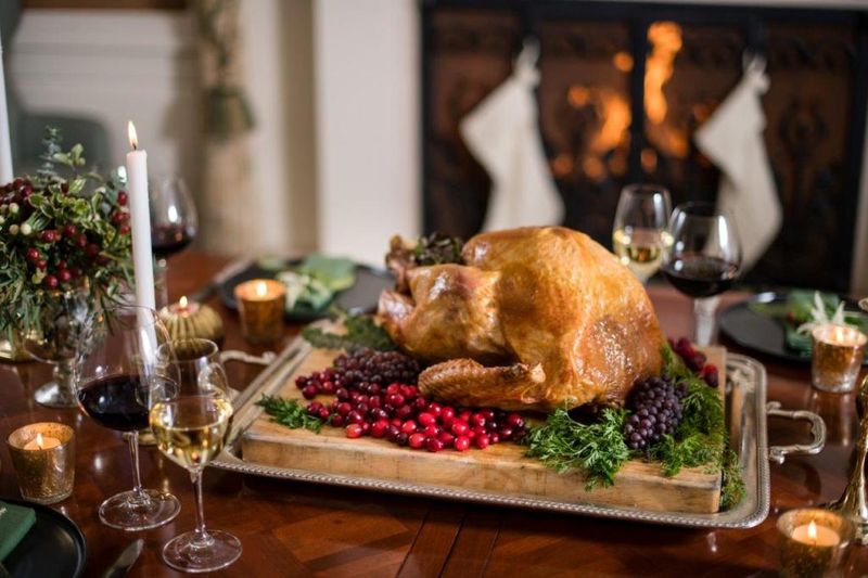 14 California Dining Destinations Offering Warm Delicious Thanksgiving Celebrations - Decor Hint Quattro at Four Seasons Hotel Silicon Valley - East Palo Alto