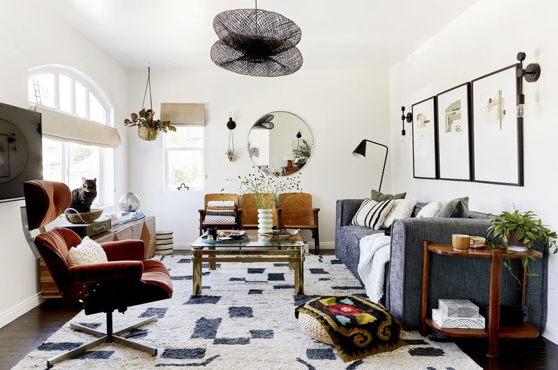 19 Once Hot New York Design Trends Now Fizzling Out Here's What's Replacing Them - Decor Hint Mid-Century Modern Overload