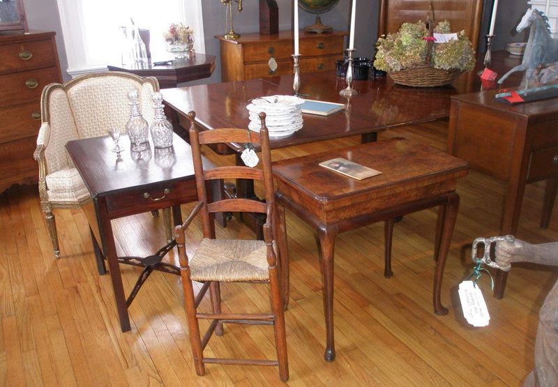 Wayne Mattox Antiques – Woodbury