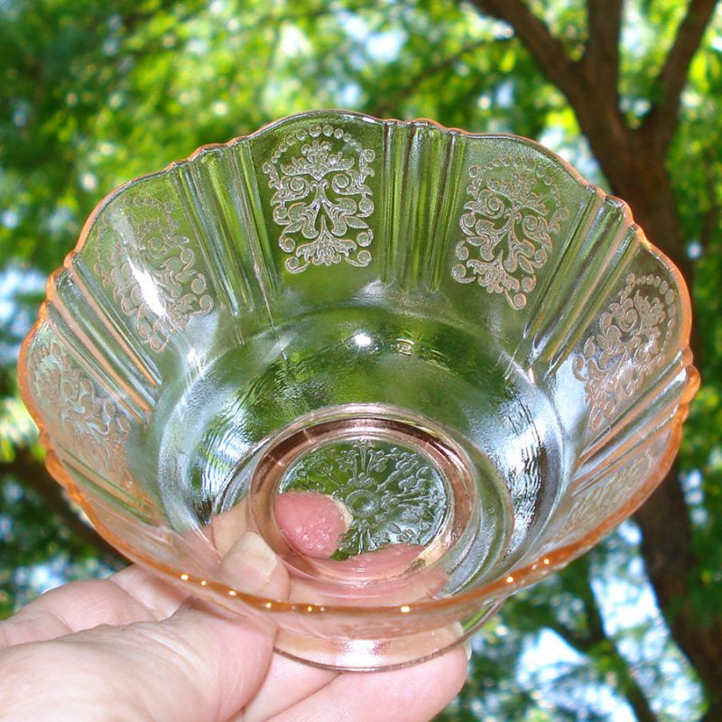 12 Georgia Depression Glass Patterns Collectors Love - Decor Hint American Sweetheart