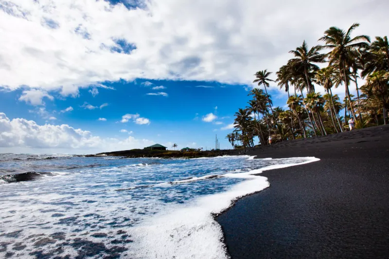 Punaluʻu Black Sand Beach, Big Island
