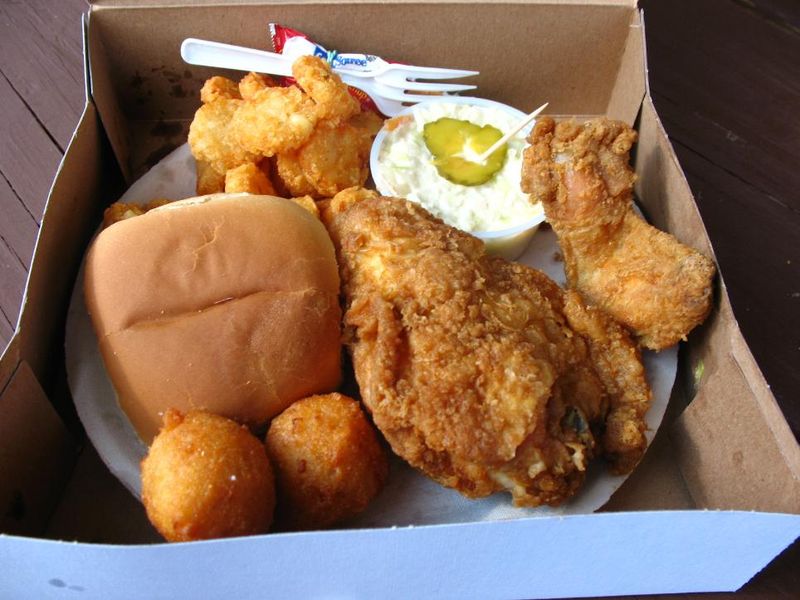 NC Soul Food Spots Loved By Locals - Decor Hint Price's Chicken Coop