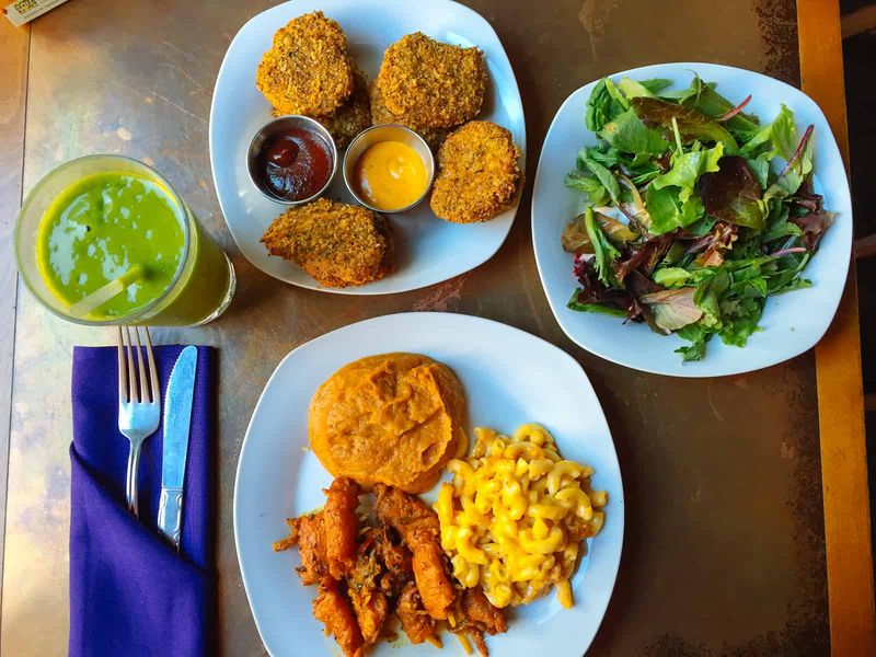 New York Soul Food Buffets That Feel Like A Trip To The South - Decor Hint Seasoned Vegan