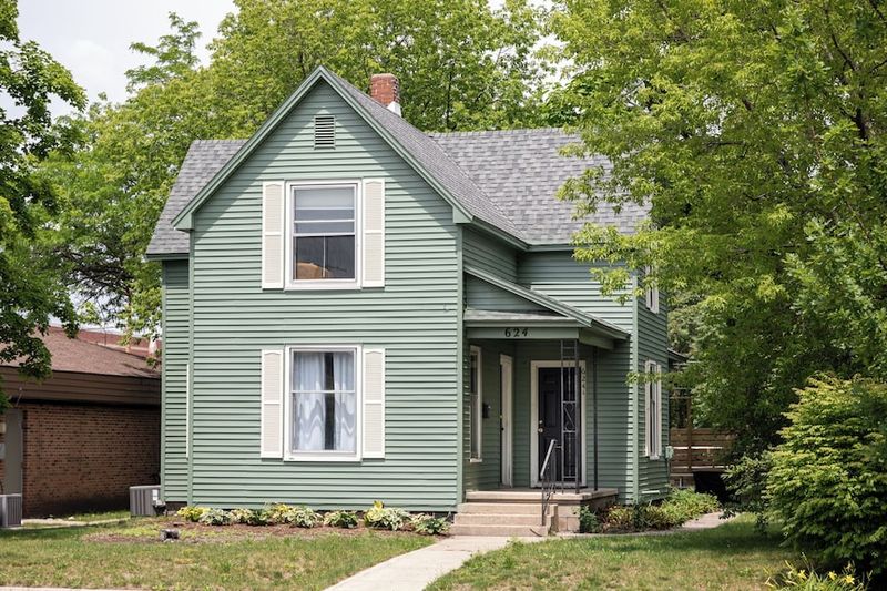 Older Duplexes With Deferred Maintenance