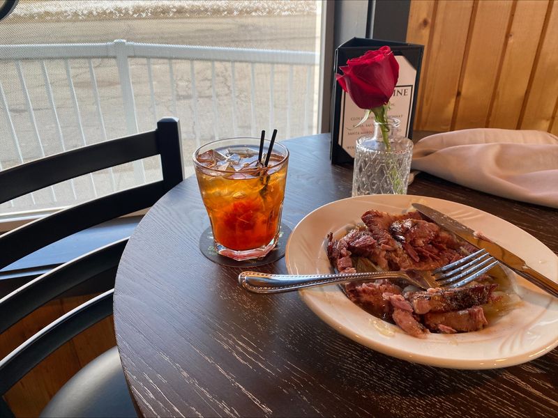 Wisconsin Catfish Hideaways Serving Crunchy, Golden Perfection - Decor Hint Cattails Supper Club, Larsen