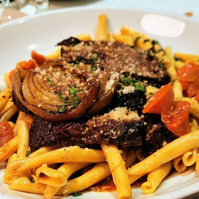 18 Michigan Places Where Spaghetti And Meatballs Are The Star Of The Menu - Decor Hint Andiamo Italia