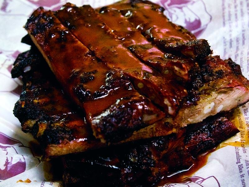 13 Alabama Soul Food Restaurants Serving Sunday-Dinner Flavor All Week Long - Decor Hint Dreamland BBQ