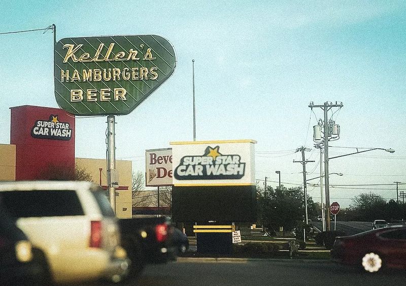 Texas Country Restaurants That Make The Trip Worth It - Decor Hint Keller's Drive-In