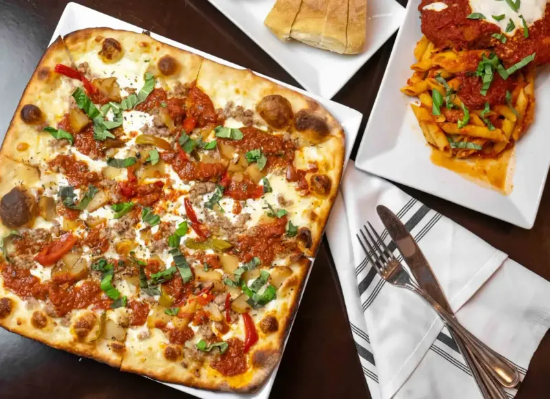 Pizzeria Molto in Fairfield