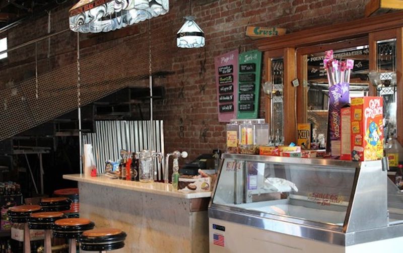 Arizona's Diners Where Hearty Classics Are Always On The Menu - Decor Hint The Duce