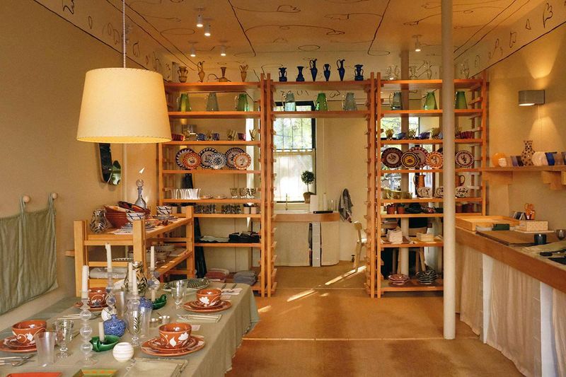 New York Stores Where Locals Find Breezy, Coastal Home Décor - Decor Hint Porta