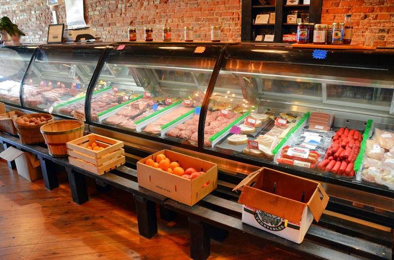 Hidden Butcher Shops In Indiana Offering Premium Fresh Cuts Daily - Decor Hint Greensburg Locker and Meat Market