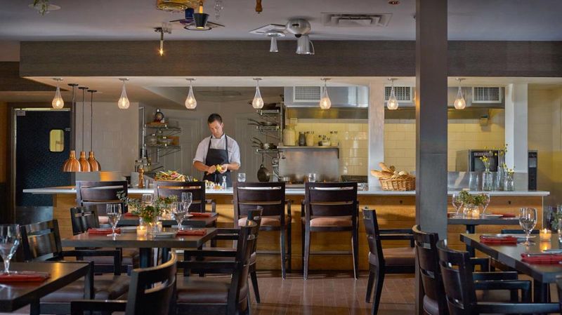 Vermont Seafood Restaurants Bringing Coastal Flavor To The Heart Of The Green Mountains - Decor Hint The Essex