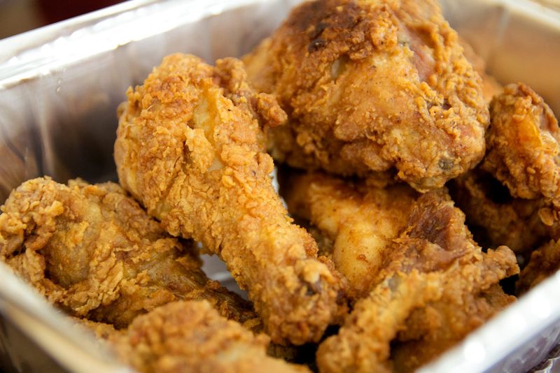 New York Soul Food Buffets That Feel Like A Trip To The South - Decor Hint Charles' Country Pan Fried Chicken
