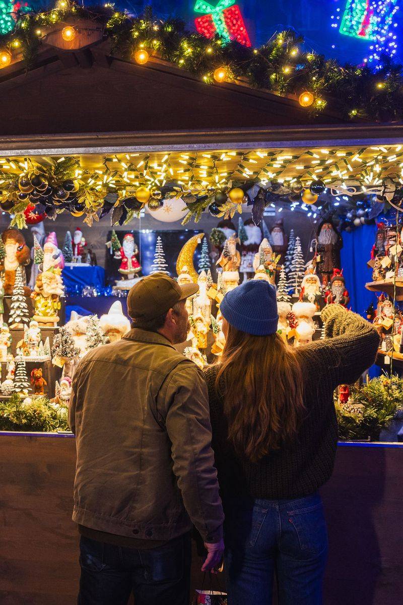 7 California Christmas Markets That Draw Huge Crowds Every Year - Decor Hint Cambria Christmas Market