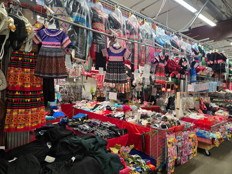 Hmongtown Marketplace