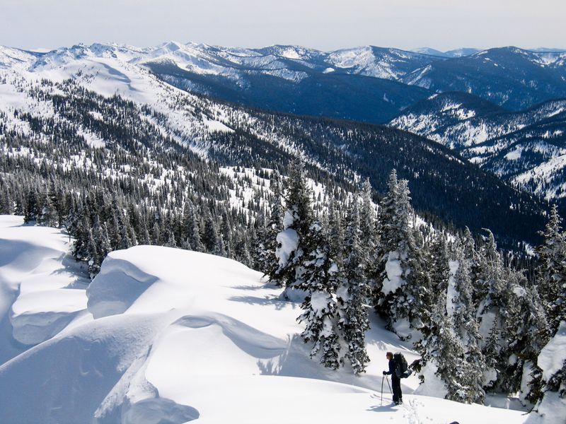 Hidden Gem Montana Ski Towns Perfect For Your Next Winter Getaway - Decor Hint Noxon