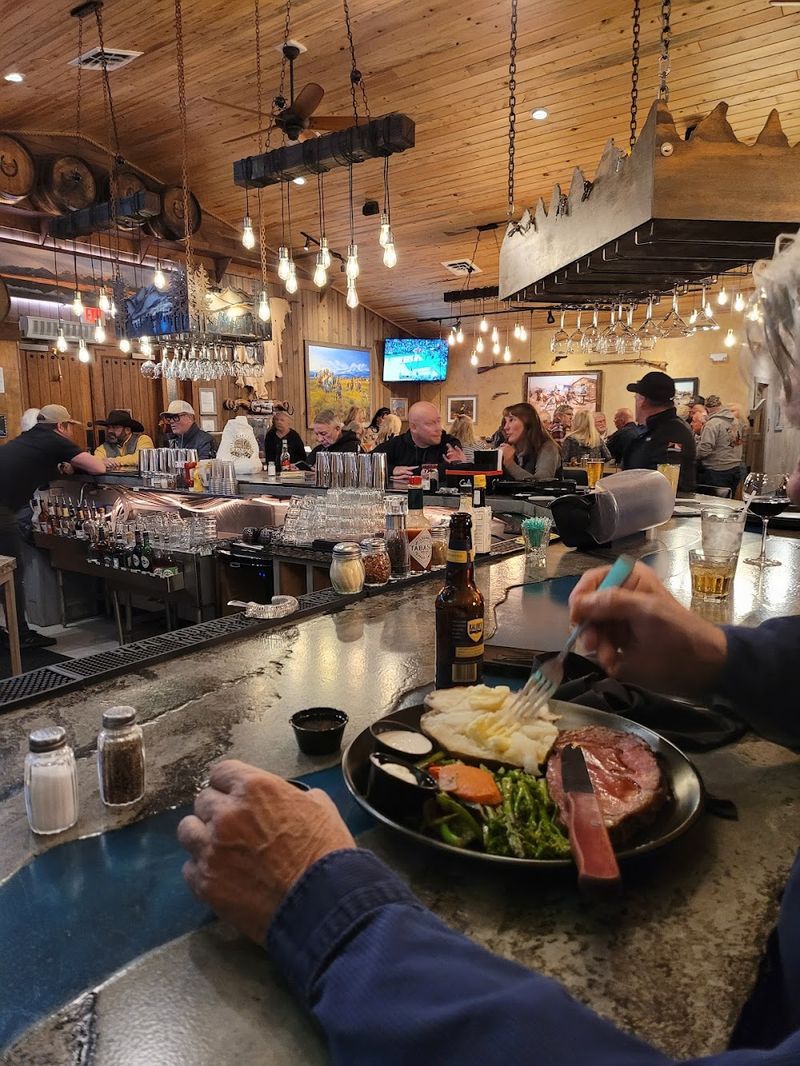 Montana Buffets Dishing Out Heaping Servings Of Comfort Flavor And Local Charm - Decor Hint Flathead Lake Buffet - Polson