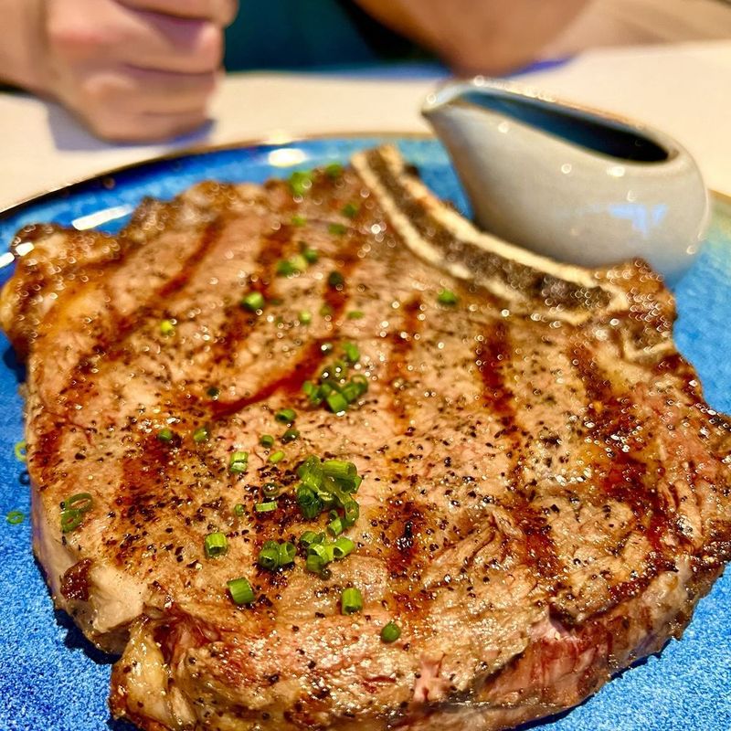 Top-Rated Nebraska Restaurants With Homey Flavor - Decor Hint Farmer Browns' Biscuits And Gravy