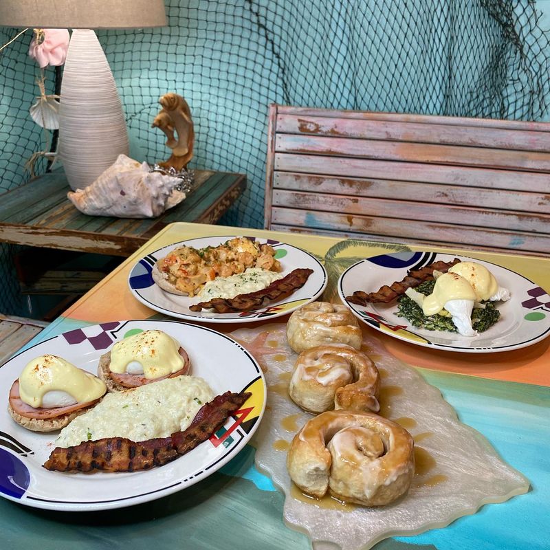 Mississippi Restaurants That Serve Big Flavor On A Small Budget - Decor Hint Starfish Café