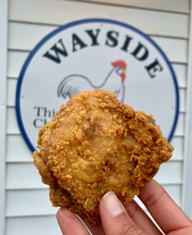 8 Cozy Virginia Restaurants Serving Fried Chicken The Right Way - Decor Hint Wayside Takeout & Catering