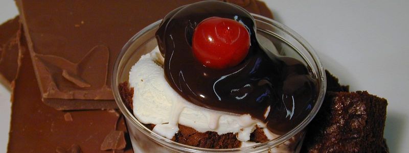 14 Wisconsin Restaurants Keeping Classic Comfort Food Alive - Decor Hint Gilles Frozen Custard