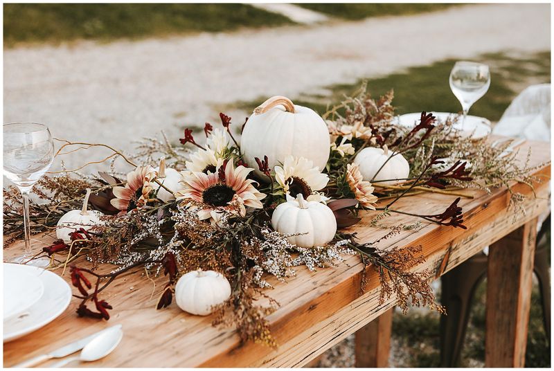Tennessee's Take On Warm, Rustic Thanksgiving Decorating - Decor Hint Neutral Harvest Tablescape