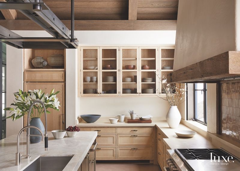 Californian Kitchens Where Warm Minimalism And Natural Luxury Collide - Decor Hint Textured Surfaces For Visual Interest