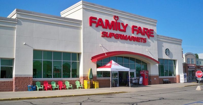 These 18 Michigan Grocery Stores Are Known For Their Butcher Quality Meats - Decor Hint Spartan Stores (Family Fare)