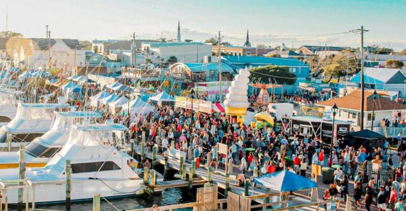 18 Charming North Carolina Festivals Showcasing The State's Handmade Spirit - Decor Hint Handmade Harvest Festival