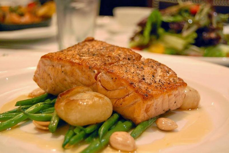 14 High End Colorado Seafood Spots Locals Recommend For A Special Night Out - Decor Hint The Capital Grille